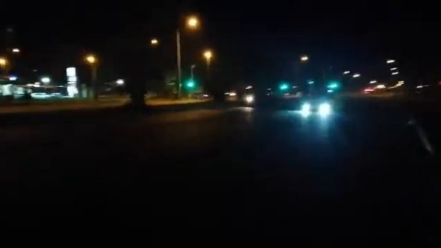 Toyota Runx rsi vs Vw Fox 2L 8V cam with side drafts смотреть онлайн