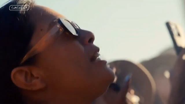 Becky G Como La Flor Selena tribute Coachella 2023 weekend смотреть онлайн