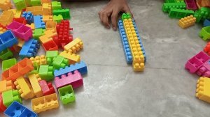 Делаем Пассажирский Самолет! ЛЕГО КОНСТРУКТОР - Разнообразие кубиков лего! Играем вместе с детками!