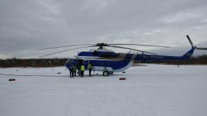 Взлёт вертолёта Ми-8Т  Вид из иллюминатора