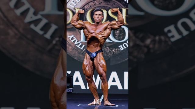 Андреа Маммоли - восходящая звезда категории Classic Physique