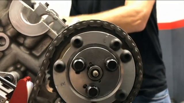 Fords 5.0 Coyote Oval Camshaft Gears. Why? and the Fix! смотреть онлайн