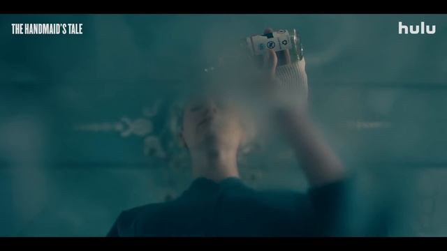 Serena’s Journey | The Handmaid's Tale Catch Up | Hulu смотреть онлайн