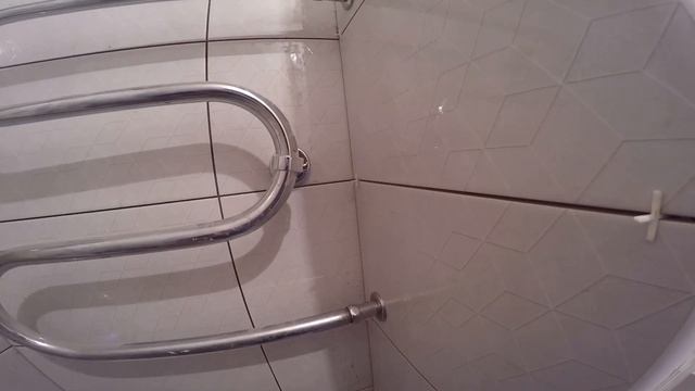 Закончил клеить плитку смотреть онлайн