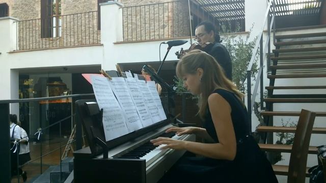 Bohemian Rhapsody - Freddie Mercury смотреть онлайн