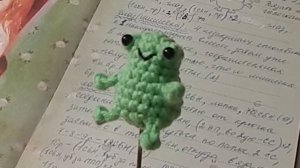 МК "Лягушка" (мама) Начало. Подробный мастер-класс для тех, кто еще начинает вязать амигурушки) Ч.1