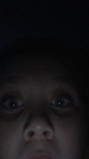 1 раз стример и хочу найти друзей играю в роблокс