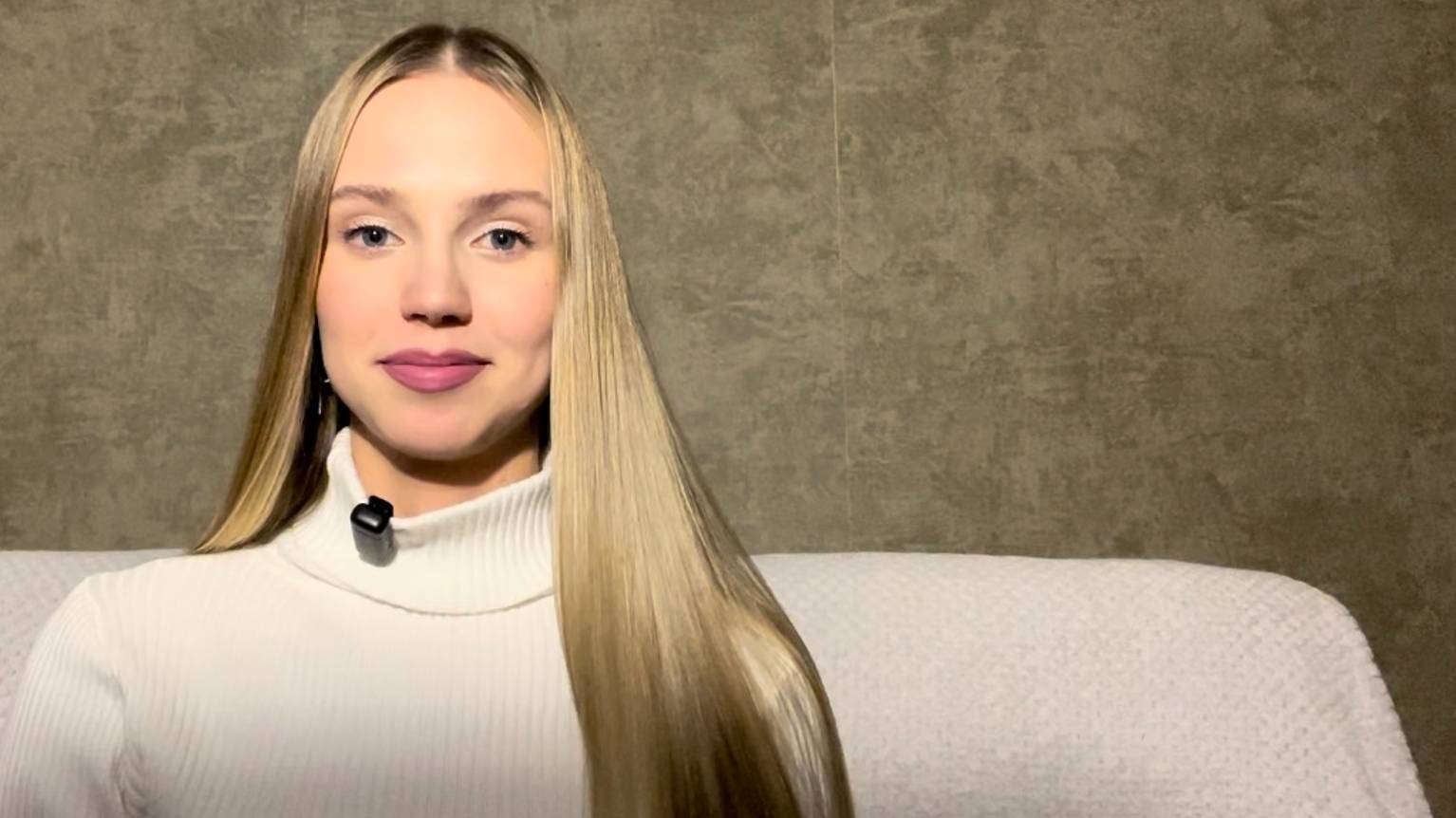 Девушка из базы Aurelian — Евгения