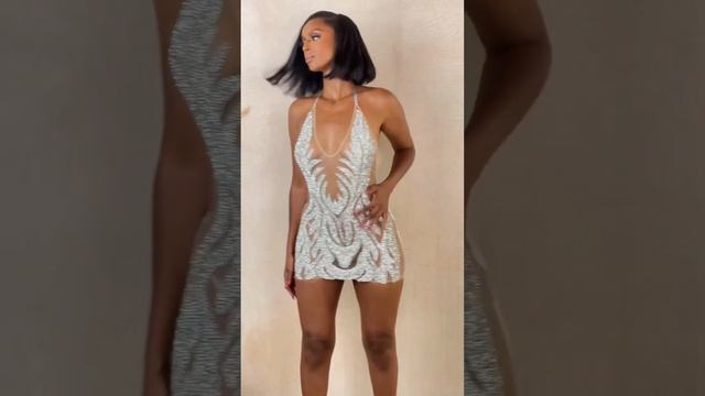 Прекрасная шоколадка с идеальным телом #model #dress #chocolate #perfectbody #beautiful смотреть онлайн