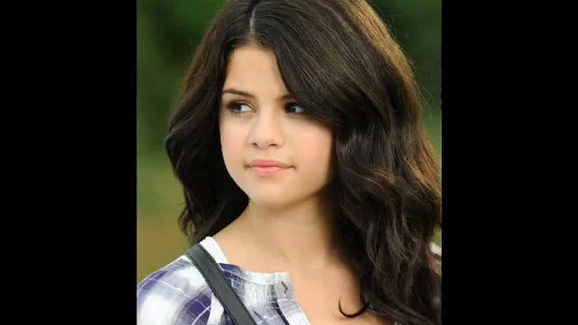 С.Гомез и Д.Ловато.wmv смотреть онлайн