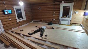 Дом в Деревне.Делаем пол,устанавливаем печь.Встречаем зиму.