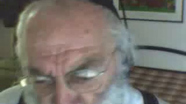 «Глядя на луч пурпурного заката» — исполняет Yehuda смотреть онлайн