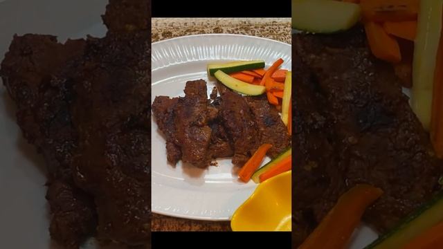 BEEF STEAK WITH WHITE SAUCE #shortvideo #steak #beefrecipes #dinner #viralvideo #food #recipe