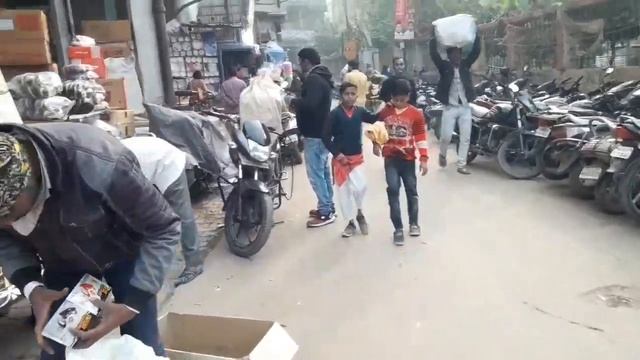 Beniyabag Whole Shell Market Varanasi ! Beniyabag Market ! बेनियाबाग मार्केट नई सड़क वाराणसी смотреть онлайн