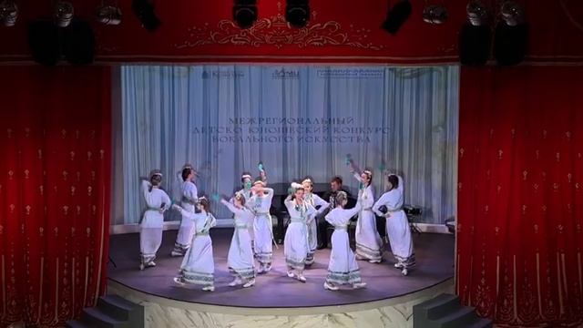 Ансамбль русско-народной песни "Забава". Песня "Рассыпала Маланья бобы" А. Литвиненко