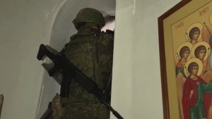 Помощи военнослужащих военной полиции храму в Курской области в устранении последствий ударов ВСУ