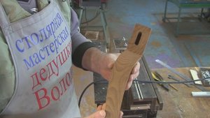 Изготовление трюмо из дерева. The production of pier glass.