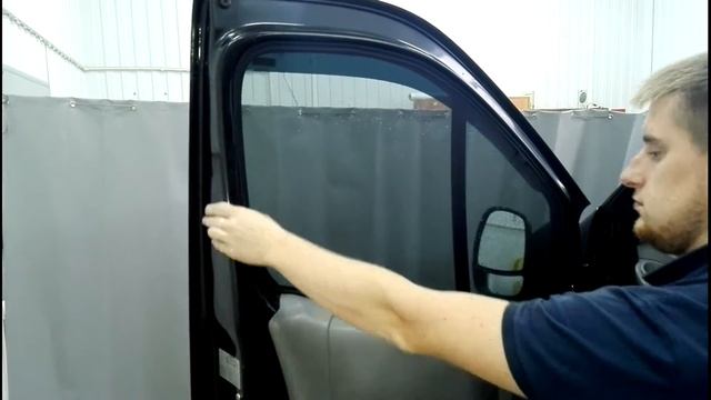 Автошторки Laitovo  Magnet для Opel Vivaro (2001-2014)