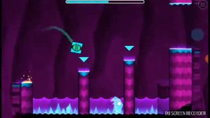 прохожу Geometry Dash Meltdovn уравень viking arena.