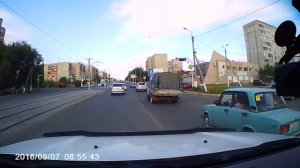 Пример записи с автомобильного видеорегистратора Full HD 1080 P в зеркале заднего вида