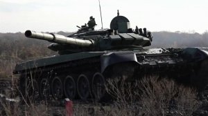 По всей России все больше мужчин приходят в пункты отбора на службу по контракту