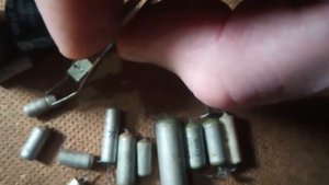 магнитятся конденсатор электролитический