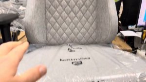 TITAN + NOMAD = скрестили два топовых кресла