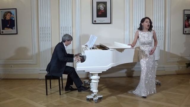 Александра Зарянкина, Александр Тимофеев. L.Bernstein. "I Feel Pretty" (West Side Story) смотреть онлайн