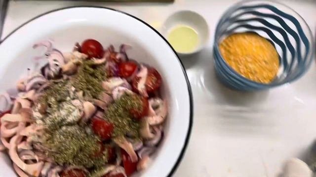 СУПЕР простая и ОЧЕНЬ вкусная закуска из кальмаров! #кальмары #закуска #чтоприготовить #ОляШеф