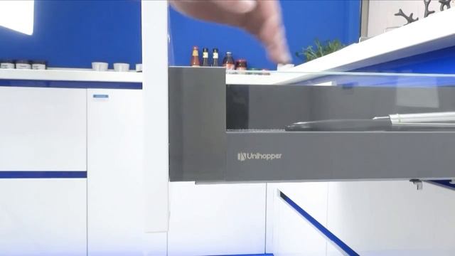 UNIHOPPER GLASS LED MAGIC BOX смотреть онлайн