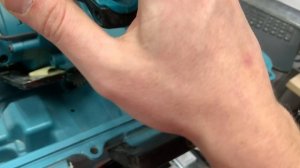 Аккумуляторная пила Makita