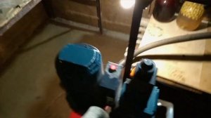 Вода в подвале. Монтаж дренажного насоса в приямок. Сверление алмазной коронкой Ф 254 мм.