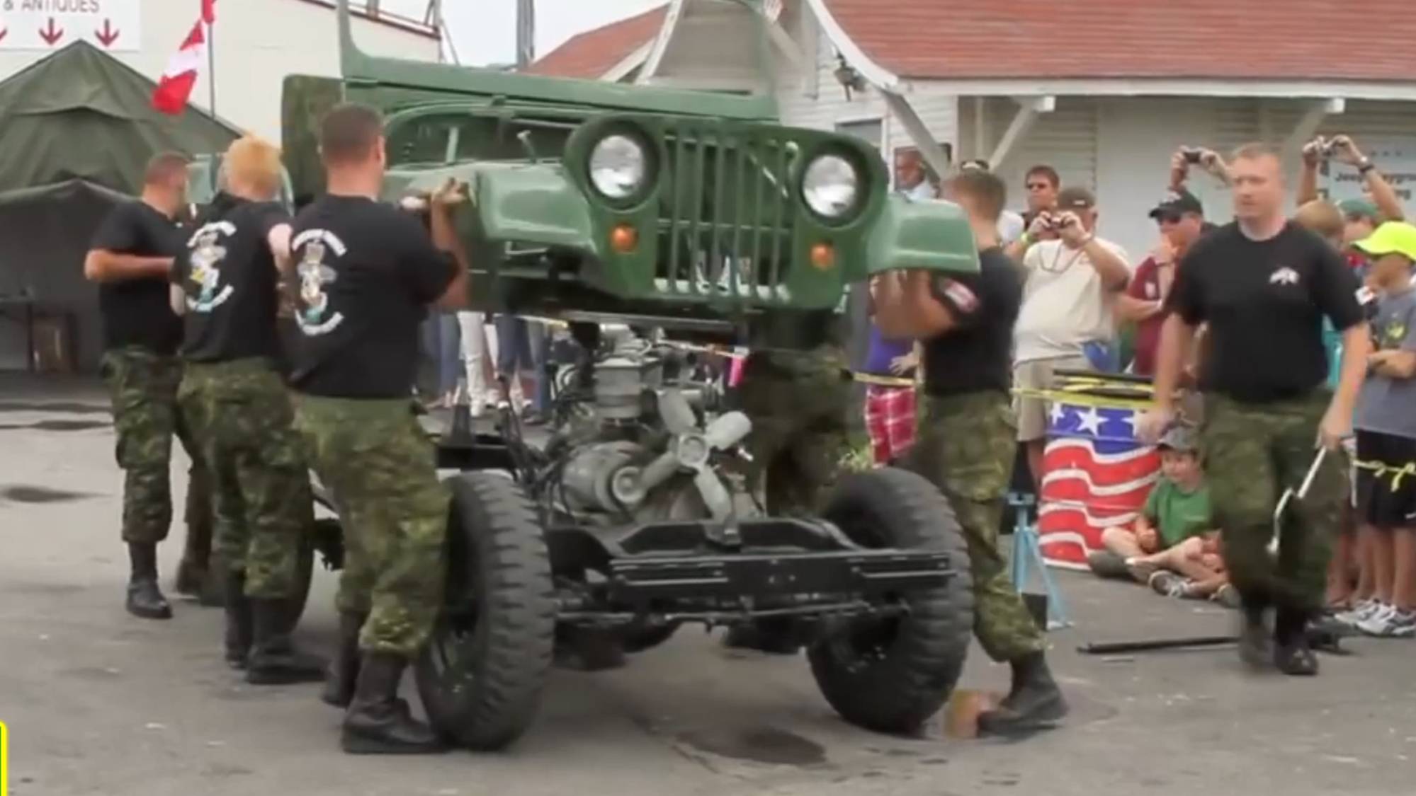 Когда кому-то досталось разбирать автомат Калашникова, а нам ДЖИП смотреть онлайн