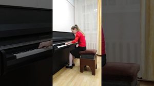И.С.Бах Маленькая прелюдия ре-мажор (из цикла Шесть маленьких прелюдий) исполняет М.Новиченко 10 ле