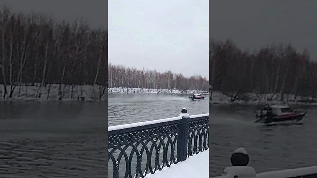 Глиссер #глиссер #суда #река #москва #москварека #речнойтранспорт #корабли #вода #бег