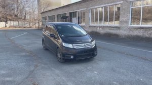 Компактный Японский минивэн,  Honda Freed Spike, 1 поколение в кузове GB3,  G Just Selection