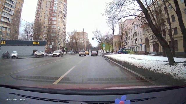 Прогулка на автомобиле в СВАО  / Car rides / Жизнь в большом городе / Easily accessible by car