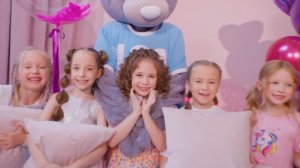 Музыкальный клип Алиса Ди с песней «Алиса»