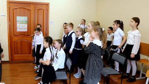 Открытый урок "Развитие вокально-хоровых навыков на уроке хора с учащимися 1-2 классов ДМШ"