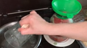 Арбуз с помидором, очень вкусная закатка на зиму.