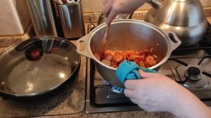 Бигус с копчёнными сосисками.  Классика польской кухни.