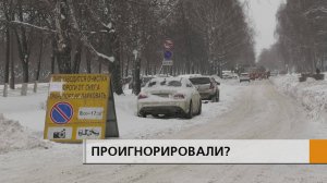 С понедельника дорожная техника работает и на местных проездах.