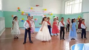 Ақсай орта мектеп 4 - сынып бастауышпен қоштасу ( флешмоб)