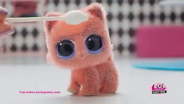 L.O.L. Surprise! Fuzzy Pets with Washable Fuzz & Water Surprises смотреть онлайн