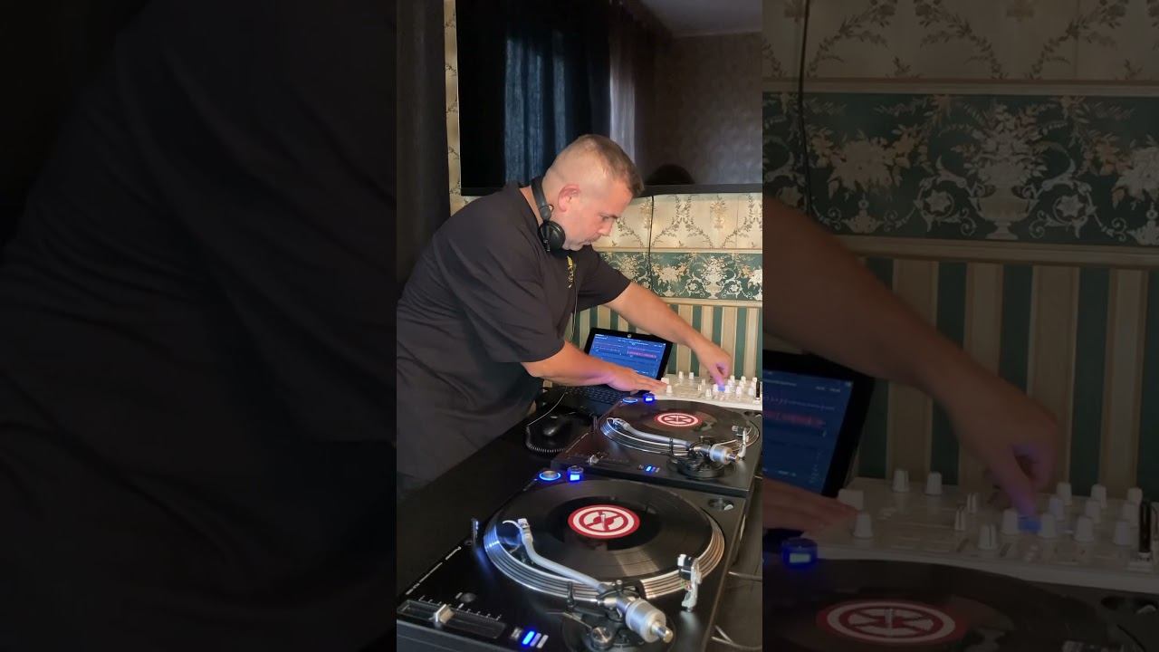 В звуковой комнате Октябрь 05 2023  organichouse