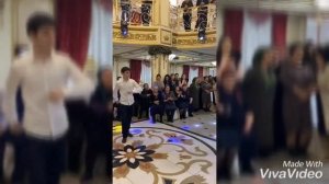 Чёткая лезгинка! На карачаевской свадьбе