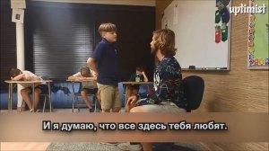 Посмотрите, что говорит этот учитель своим ученикам!