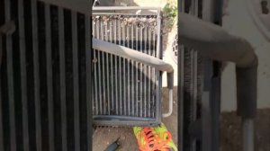 Chrysler Pacifica: как снять корпус салонной печки.