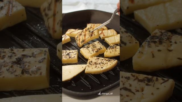 Рецепт теплого салата с цукини (можно с кабачком) и сыром халум🥗