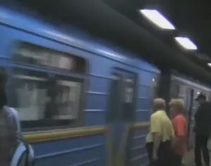 Линкрустовый вагон метро Е в Киевском метро